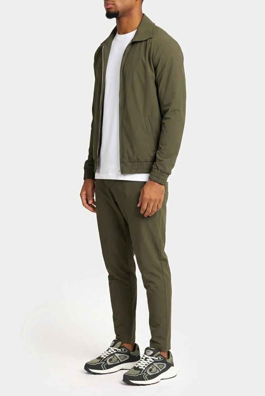 COMOCLO Ensemble Signature Olive — Vêtement homme luxe Olive | comoclo.com