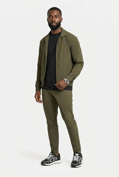 COMOCLO Ensemble Signature Olive —  Olive | comoclo.com